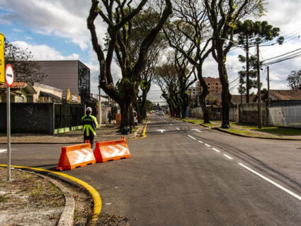 Novo binário começa a funcionar em Curitiba; veja o que muda no trânsito