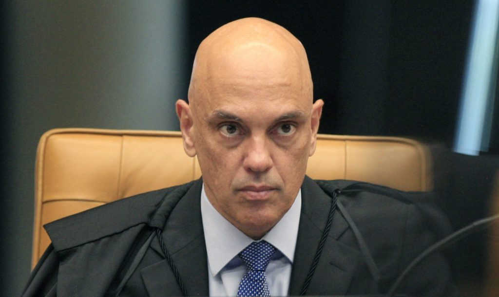 Moraes rejeita recurso de Bolsonaro para arquivar inquérito