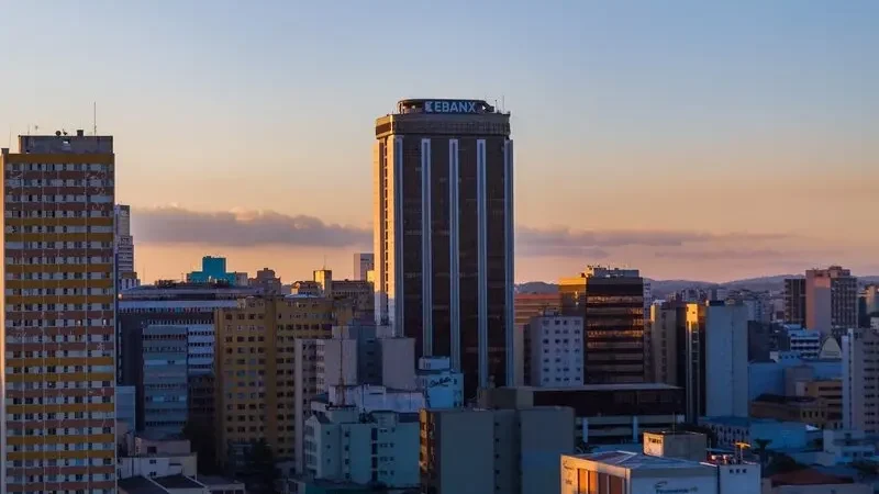 Tempo volta a ficar estável e temperaturas sobem no Paraná