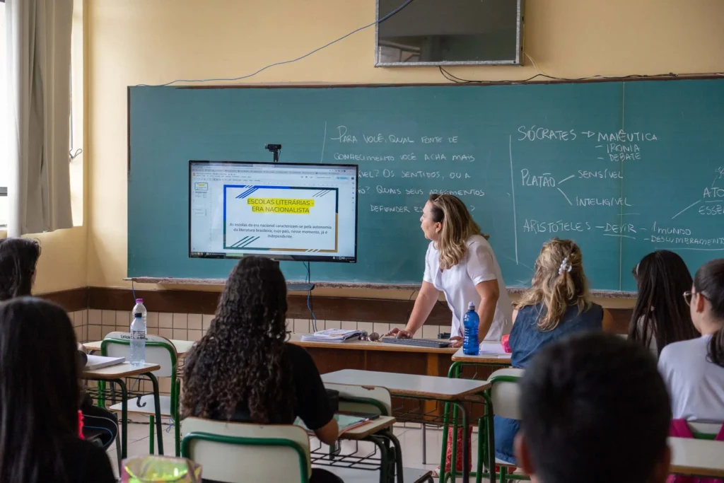 Matrículas em escolas estaduais do Paraná são prorrogadas