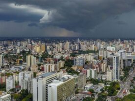 previsão do tempo, curitiba, paraná, simepar, chuva, temporal, baixa pressão, instabilidade, tempo abafado