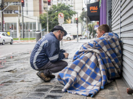 Curitiba fez mais de 80 mil acolhimentos à população em situação de rua nos dias mais frios