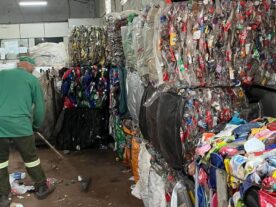 Prefeito de Alto Paraná veta cooperativa de reciclagem