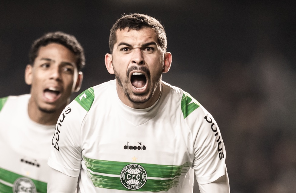 Coritiba é lider do returno da Série B e aumenta chance de acesso