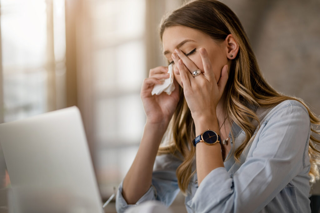 Combinação entre clima seco e frio eleva o risco de doenças respiratórias; saiba como prevenir