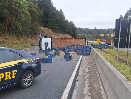 Caminhoneiro que provocou acidente na BR-376 é flagrado com anfetaminas