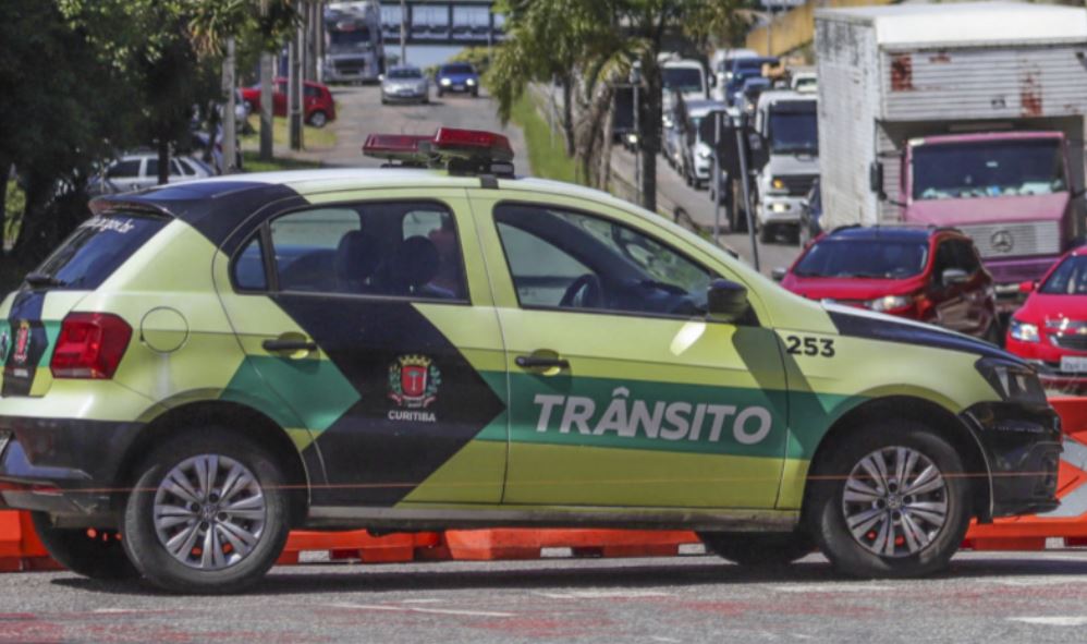 Desfile cívico-militar altera trânsito no Pinheirinho neste domingo (1º)