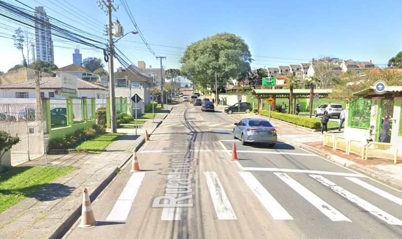 Nova rua é totalmente bloqueada no bairro Campina do Siqueira