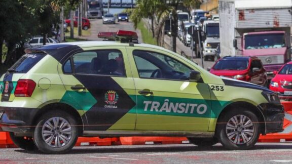 Rua do Campina do Siqueira é totalmente bloqueada por 10 dias