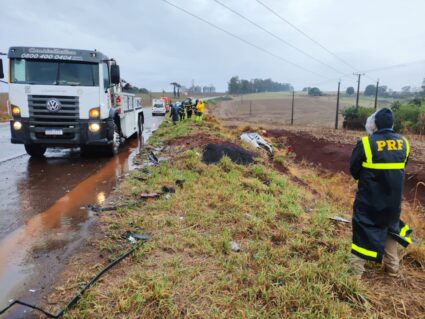 Três pessoas morrem em grave acidente na BR-369, em Ubiratã