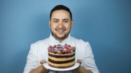 Bruno Bolos celebra 10 anos com o tradicional Save the Cake