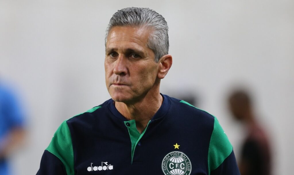 Coritiba precisa de campanha quase perfeita para subir à Série A