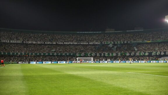 Coritiba tem melhor público durante a Série B, mas segue fora do top-5 do ano no Couto