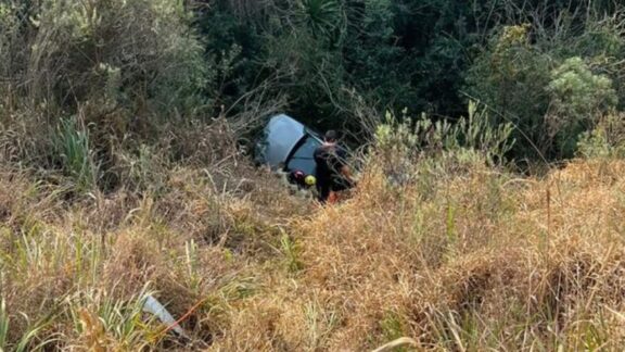 Família que capotou o carro no Contorno Norte seguia para festa de aniversário