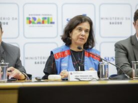 ministra-nisia-trindade-ministério-da-saúde-coletiva-queimadas-incêndio-medidas