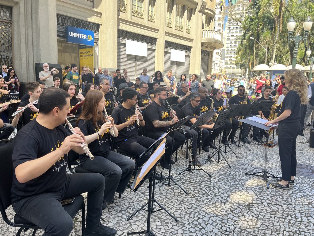 Orquestra Uninter apresenta Primavera em Harmonia nesta terça-feira (24)