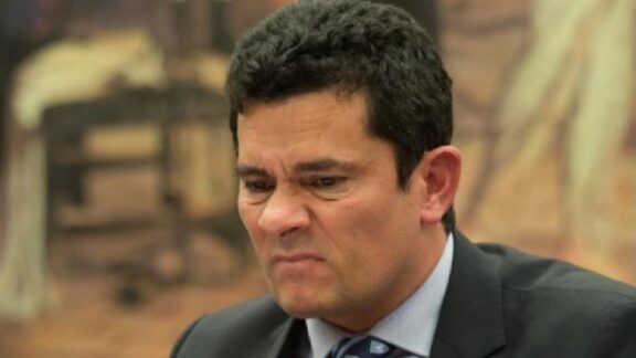 Supremo Tribunal Federal torna senador Moro réu em acusação contra o ministro Gilmar Mendes