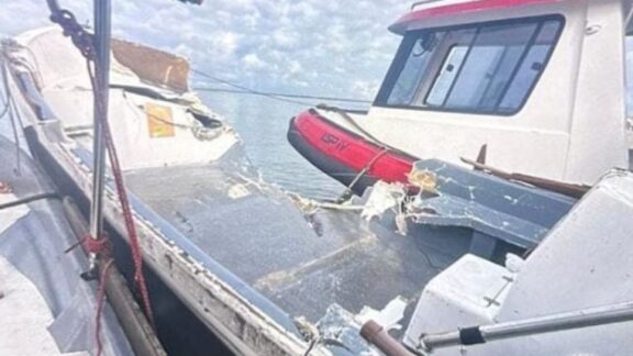 Acidente com barcos deixa uma pessoa morta na Ilha do Mel