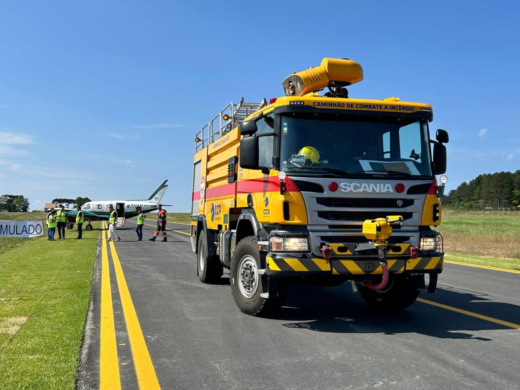 Aeroporto de Bacacheri realiza treinamento para emergências