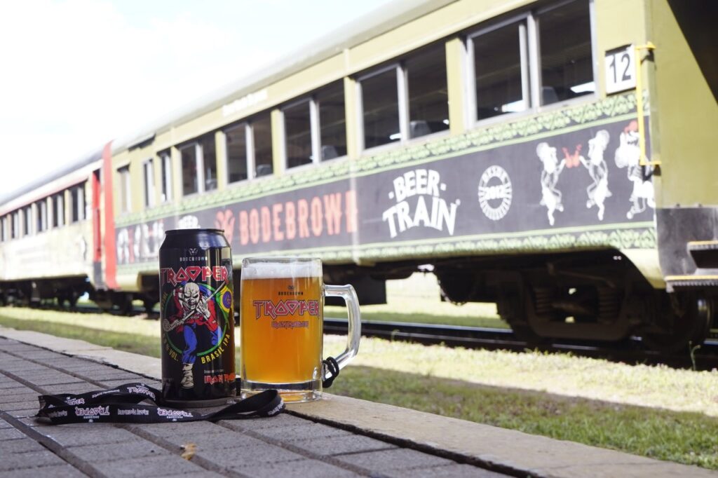 Cervejaria curitibana promove passeio de trem com degustação de cervejas artesanais