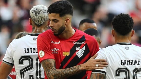 Athletico é lanterna do returno do Brasileirão e aumenta risco de rebaixamento