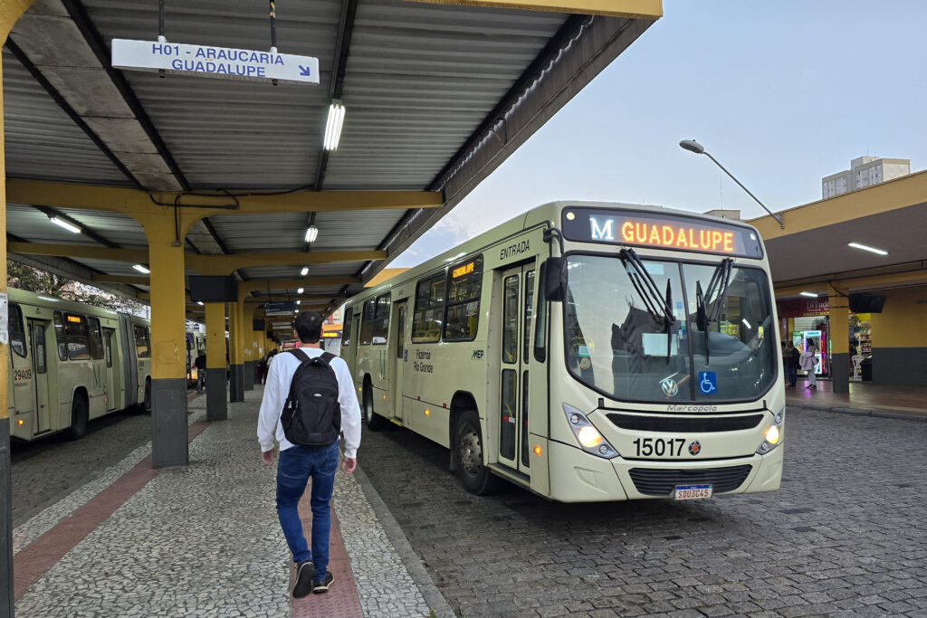 Eleições 2024: região metropolitana de Curitiba terá ônibus de graça neste domingo (6)