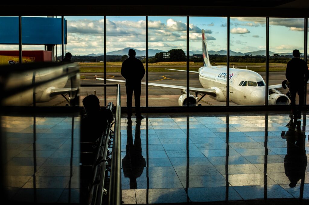 Aeroporto Internacional Afonso Pena volta a operar voos para Porto Alegre