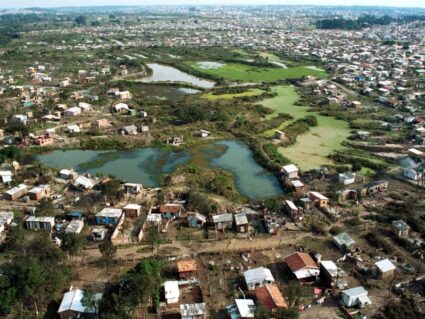 Curitiba tem mais de 122 mil pessoas vivendo em 166 favelas, segundo Censo