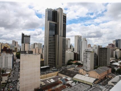 Grande Curitiba terá sábado (16) nublado e com temperaturas amenas