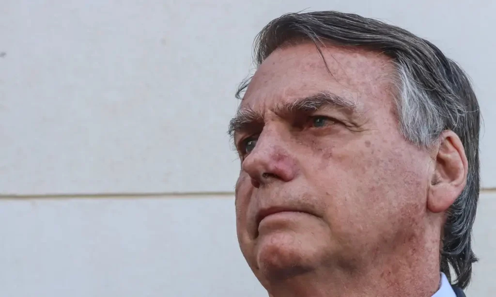 PGR se manifesta contra viagem de Bolsonaro aos EUA para posse de Trump