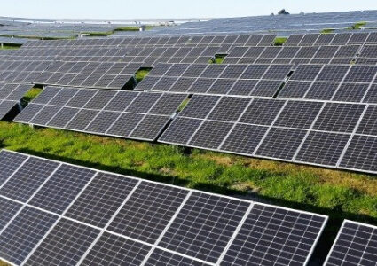 Paraná recebe duas novas usinas de geração de energia solar compartilhada