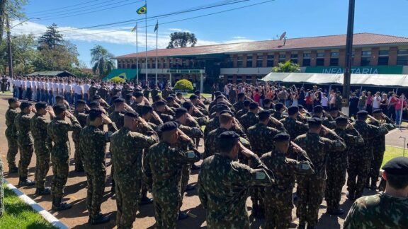 Exército segue com buscas de armas que desapareceram de quartel no Paraná