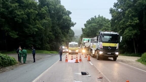 Idosa morre atropelada na BR-277, na Região Metropolitana de Curitiba