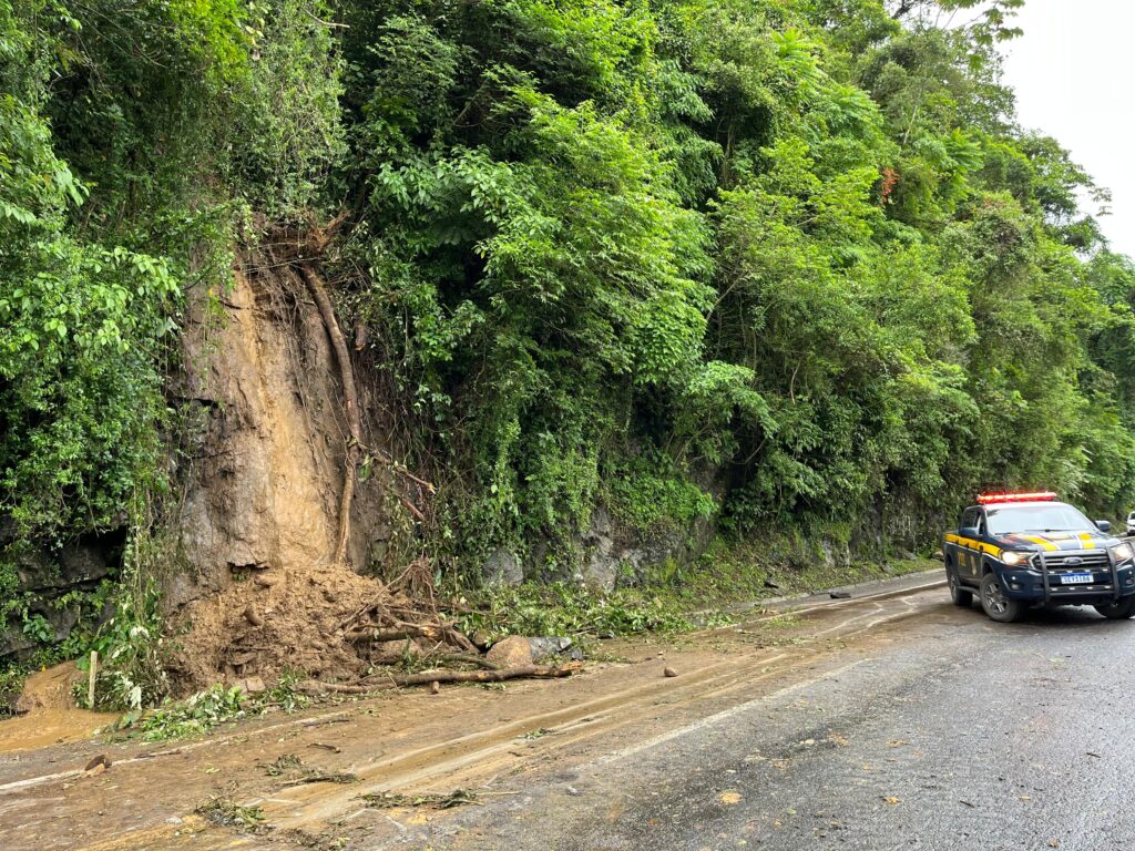 BR-277: ainda não há previsão de liberação de trecho na Serra do Mar