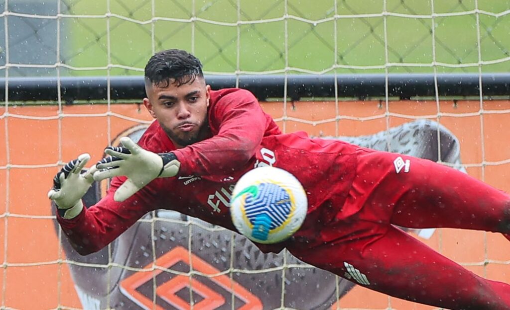 São Paulo x Athletico: onde assistir ao vivo, escalações e horário do Brasileirão