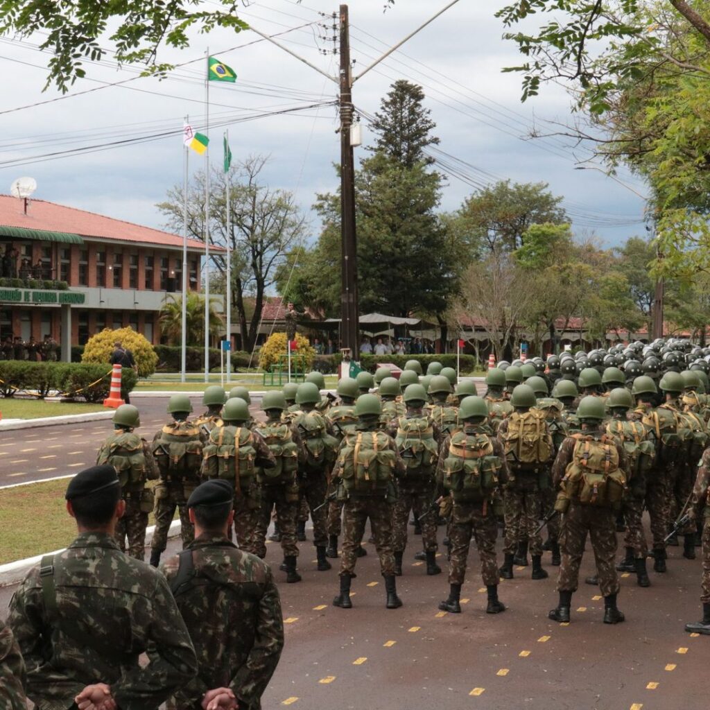 Armas desaparecem de arsenal do Exército, no Paraná