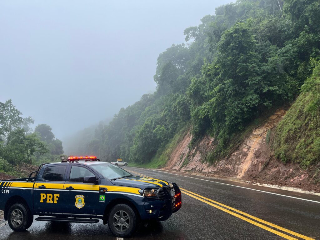 BR-277 segue com trechos interditados nesta segunda-feira; confira