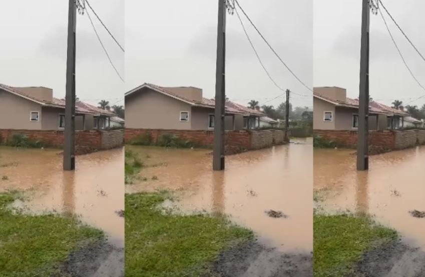 Chuvas no Paraná danificam 661 casas e cidade registra 172 mm de chuva em um dia