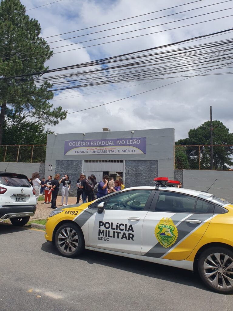 polícia militar na escola ivo leão programa parceiro da escola