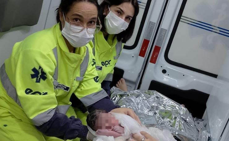 Bebê nasce em ambulância de concessionária de pedágio no Paraná