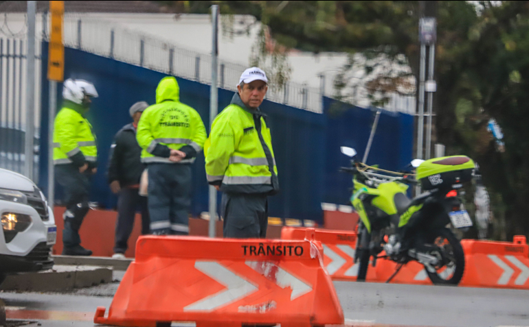 Rua do bairro Mercês sobre novo bloqueio a partir desta quinta (16)