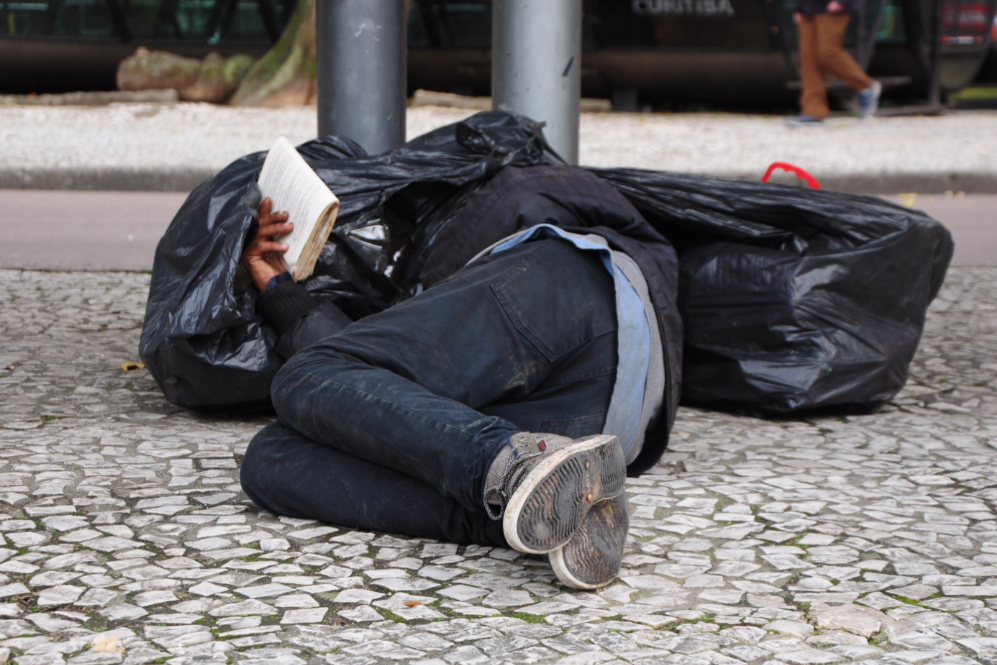 Conseguirá Pimentel resolver o problemas das pessoas em situação de rua em Curitiba?