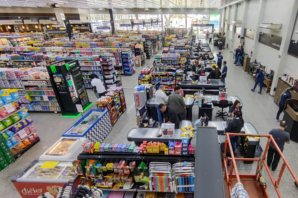 Ovo, carne suína e óleo elevam custos de supermercado na rotina dos paranaenses