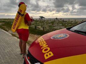 acidentes queimaduras águas-vivas caravela litoral paraná corpo de bombeiros nas praias do paraná