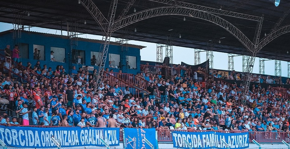 Jogo do Athletico terá apenas mulheres e crianças