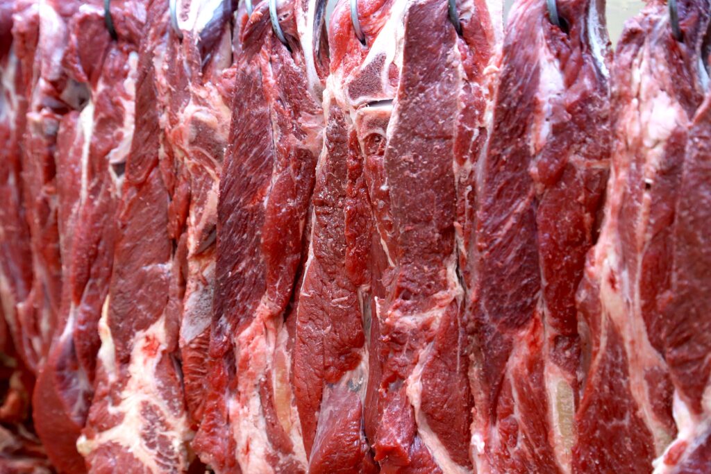 Paraná mantém liderança nacional em exportação de carnes