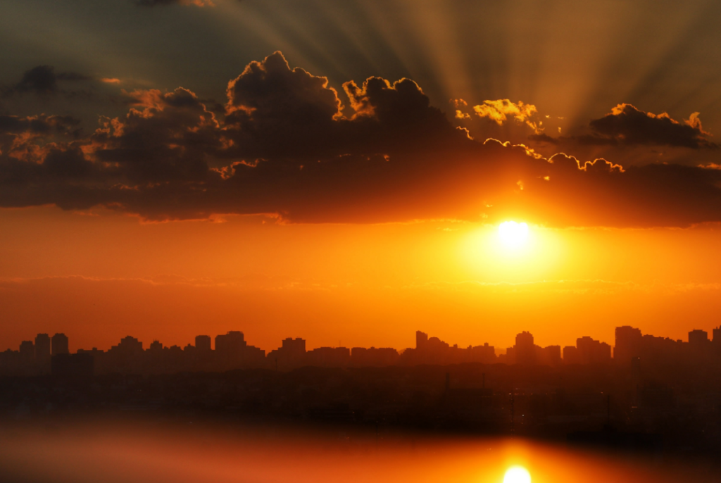 Cidades do Paraná atingem temperaturas mais altas do ano; sensação térmica de 46,5 ºC