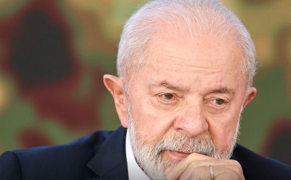 Lula diz que ampliação da faixa de isenção do IR é justiça social