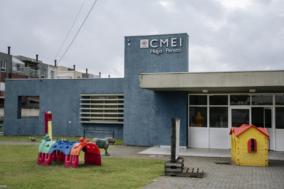 Vale-creche passa em 1º turno na Câmara de Curitiba com modificações; veja quais